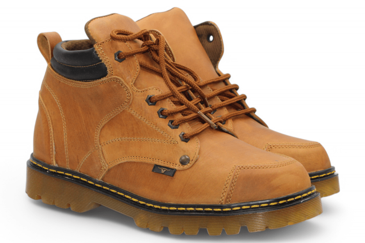 Hooch Boots H60151 men's honey leather round toe work boots with clear rubber sole pair view