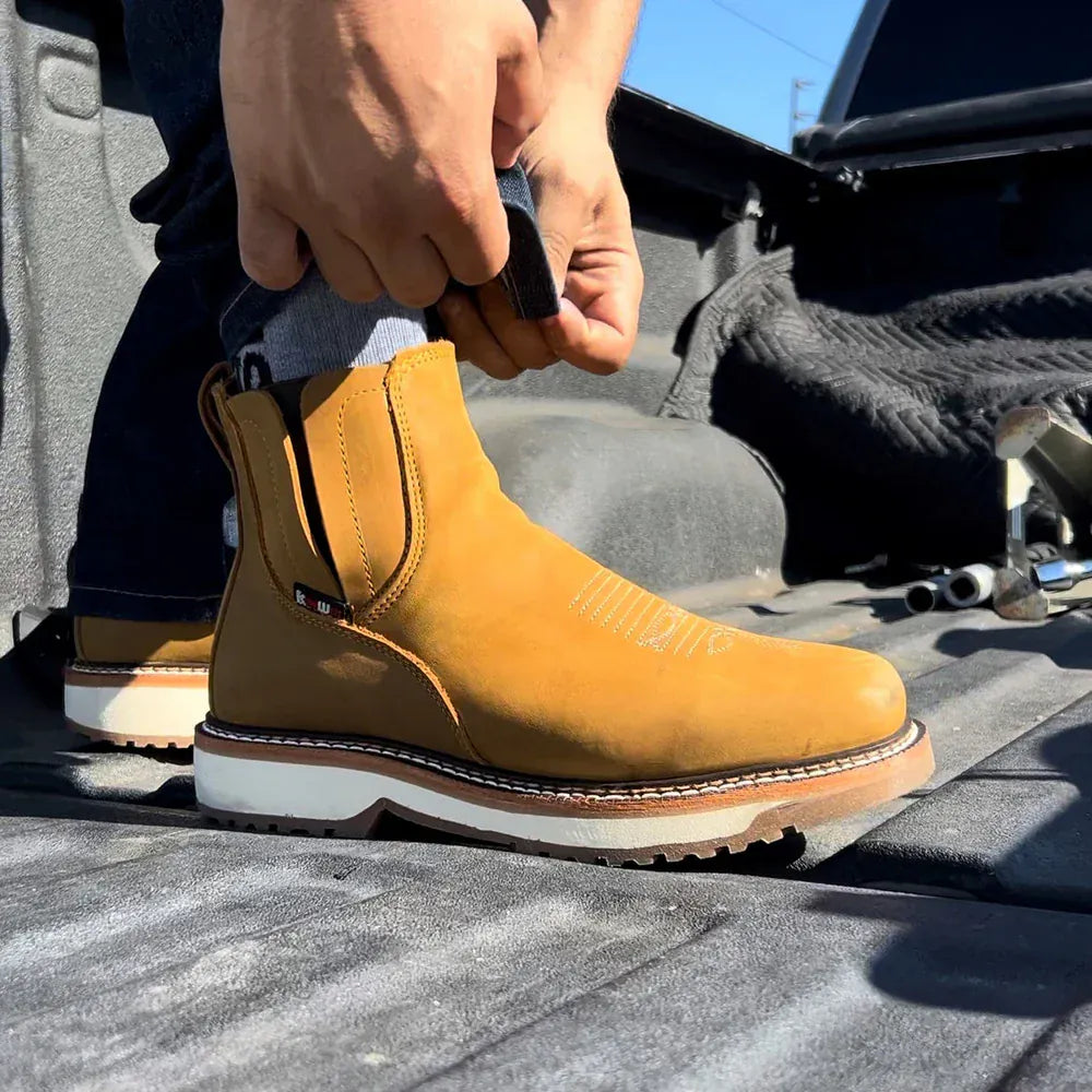 King Welt Men´s Arizona 6" Pull Up Lightweight Square Soft Toe Work Boots - Desert - Side View